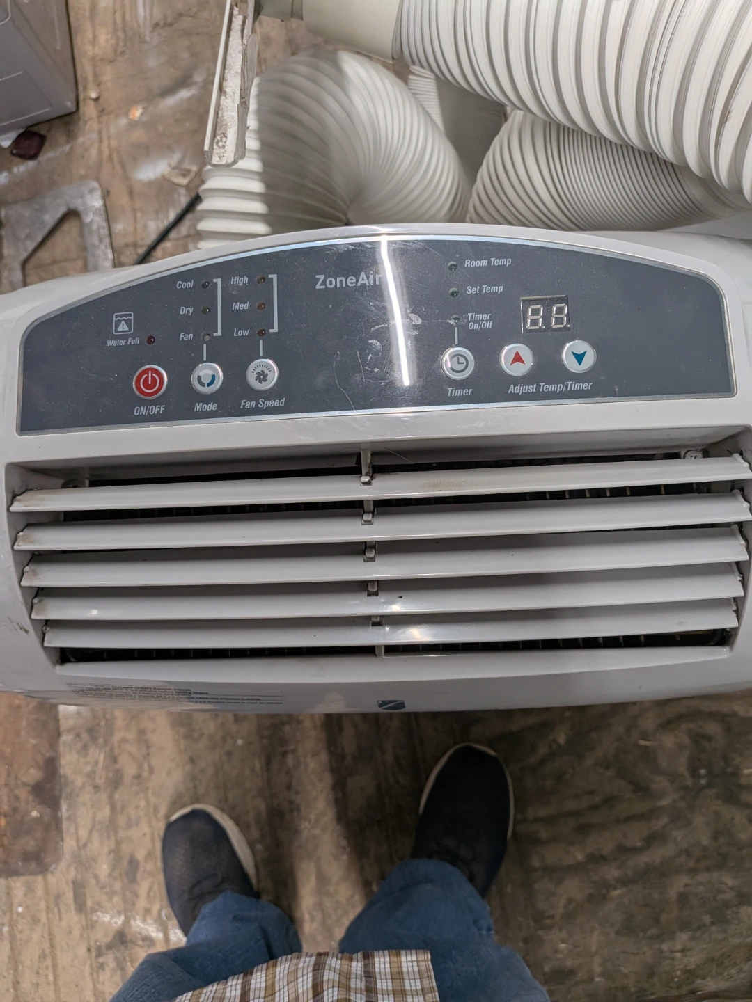 Portable air conditioner