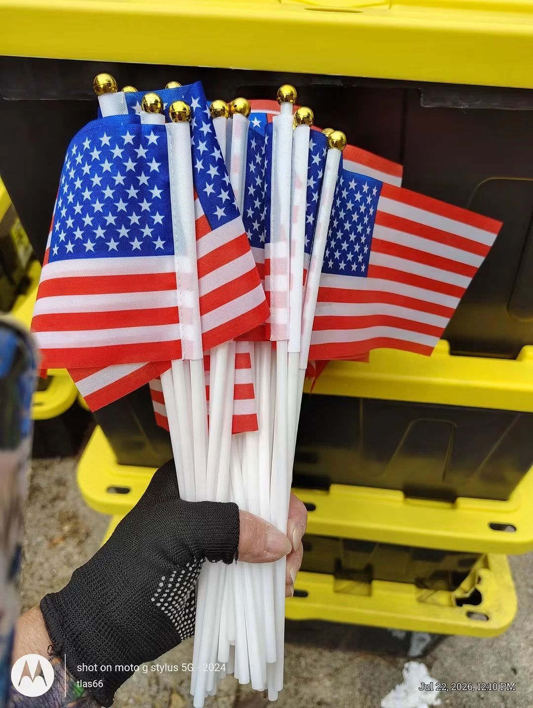 42pc BULK LOT American Flags'w/Sticks