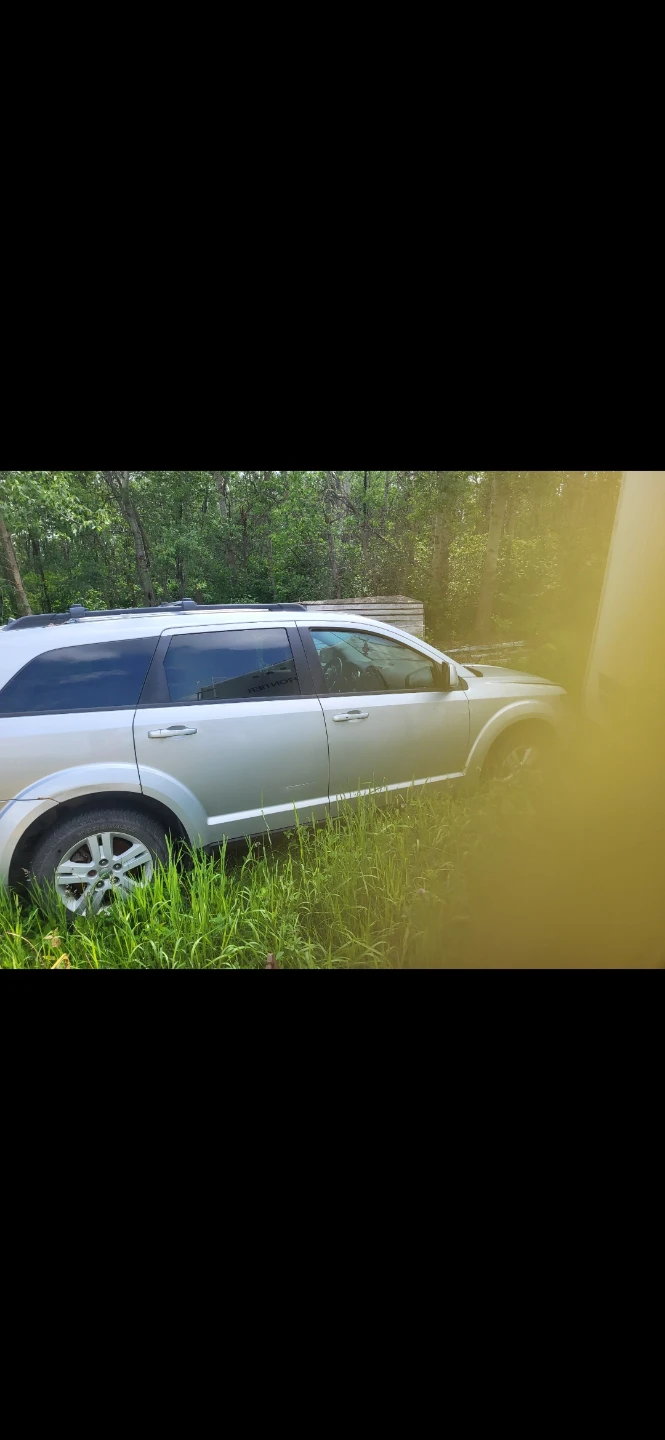 2012 Dodge Journey $$1000  vehicle was running - photo 2