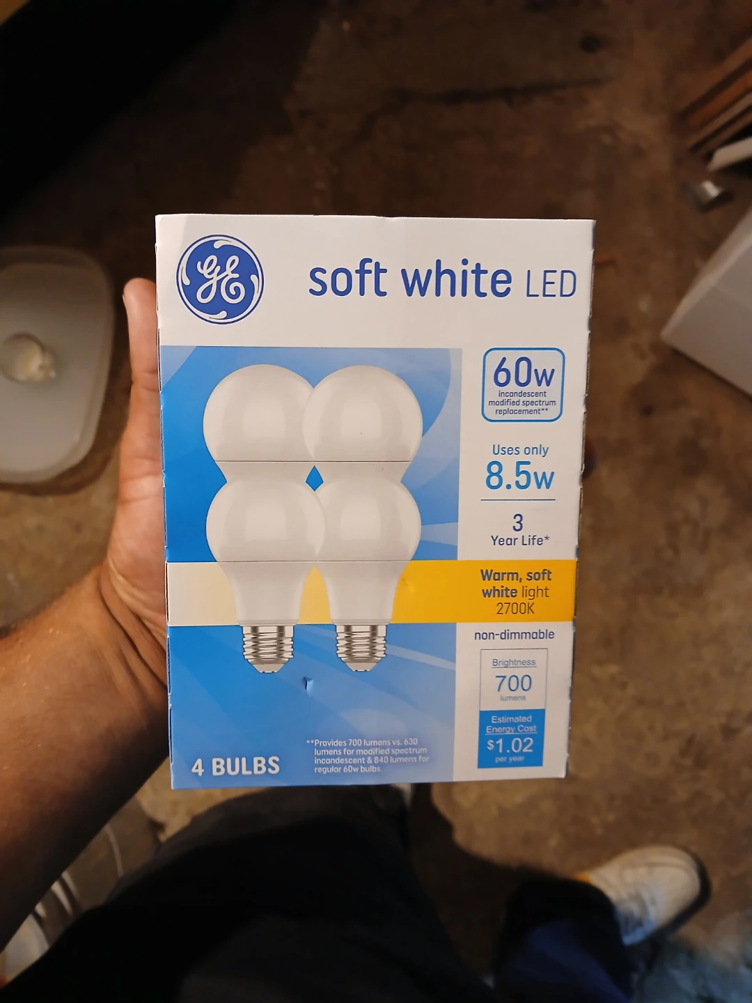 GE Soft White LED Light Bulbs - 4 Count