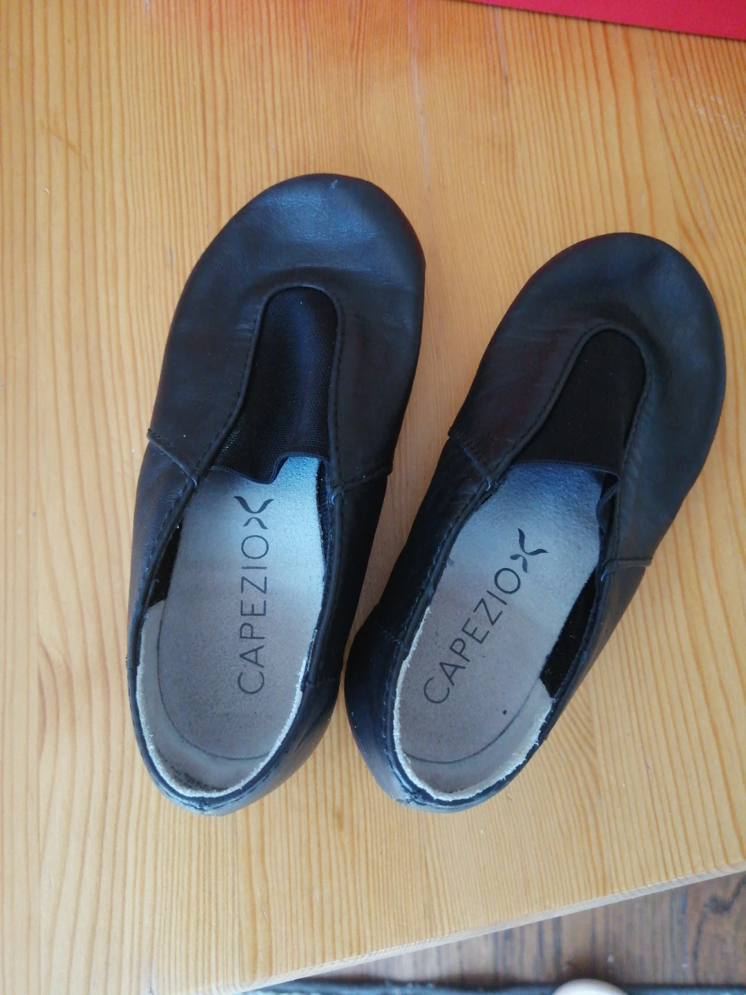 Capezio Black Leather Ballet Shoes - photo 3