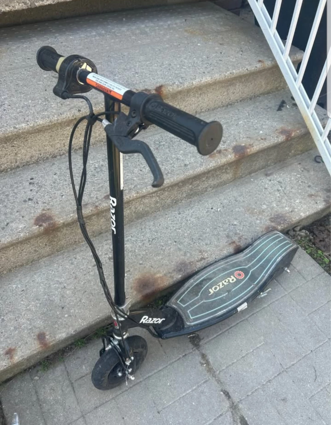 Razor E100 Electric Scooter