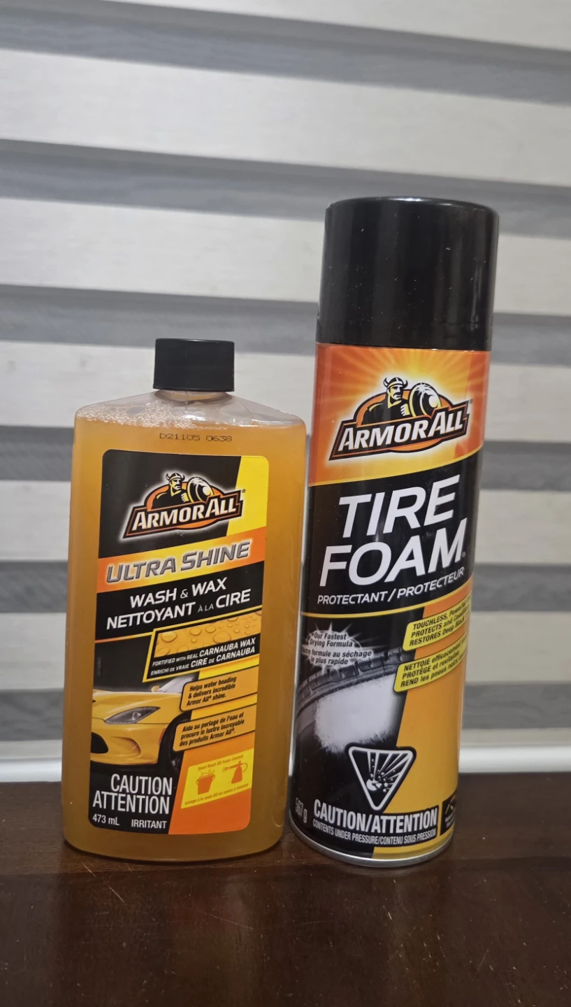 Armor All Ultra Shine Wash & Wax and Tire Foam Bundle