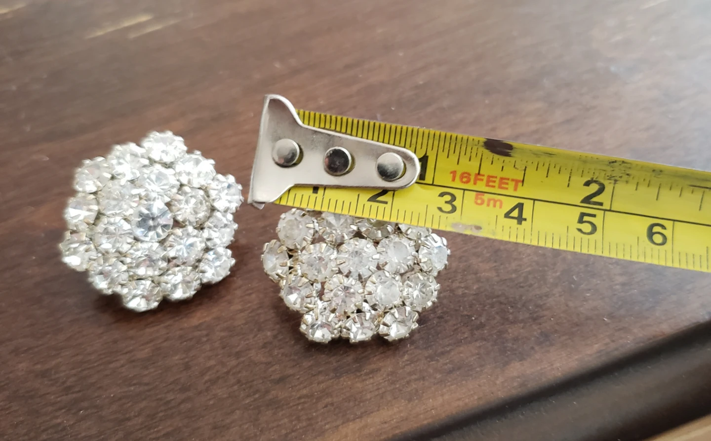 Vintage Rhinestone Flower Cluster  Earrings. - photo 5