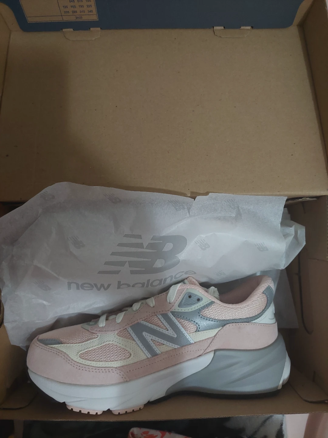 New Balance 990v6 Women's Running Shoes Size 8 Pink - photo 2