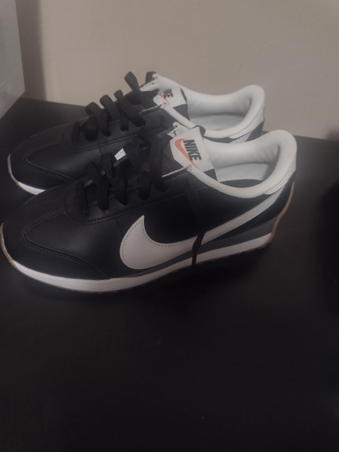 Nike Men's Shoes Black White - photo 2