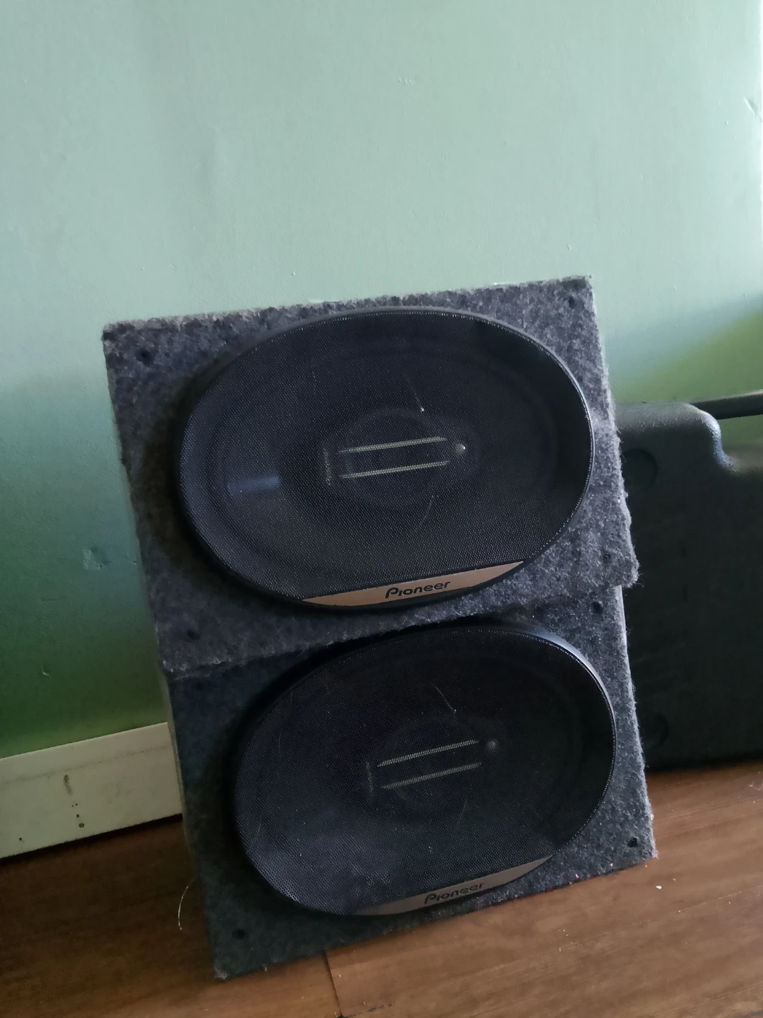 Pioneer Dual Oval Car Speakers