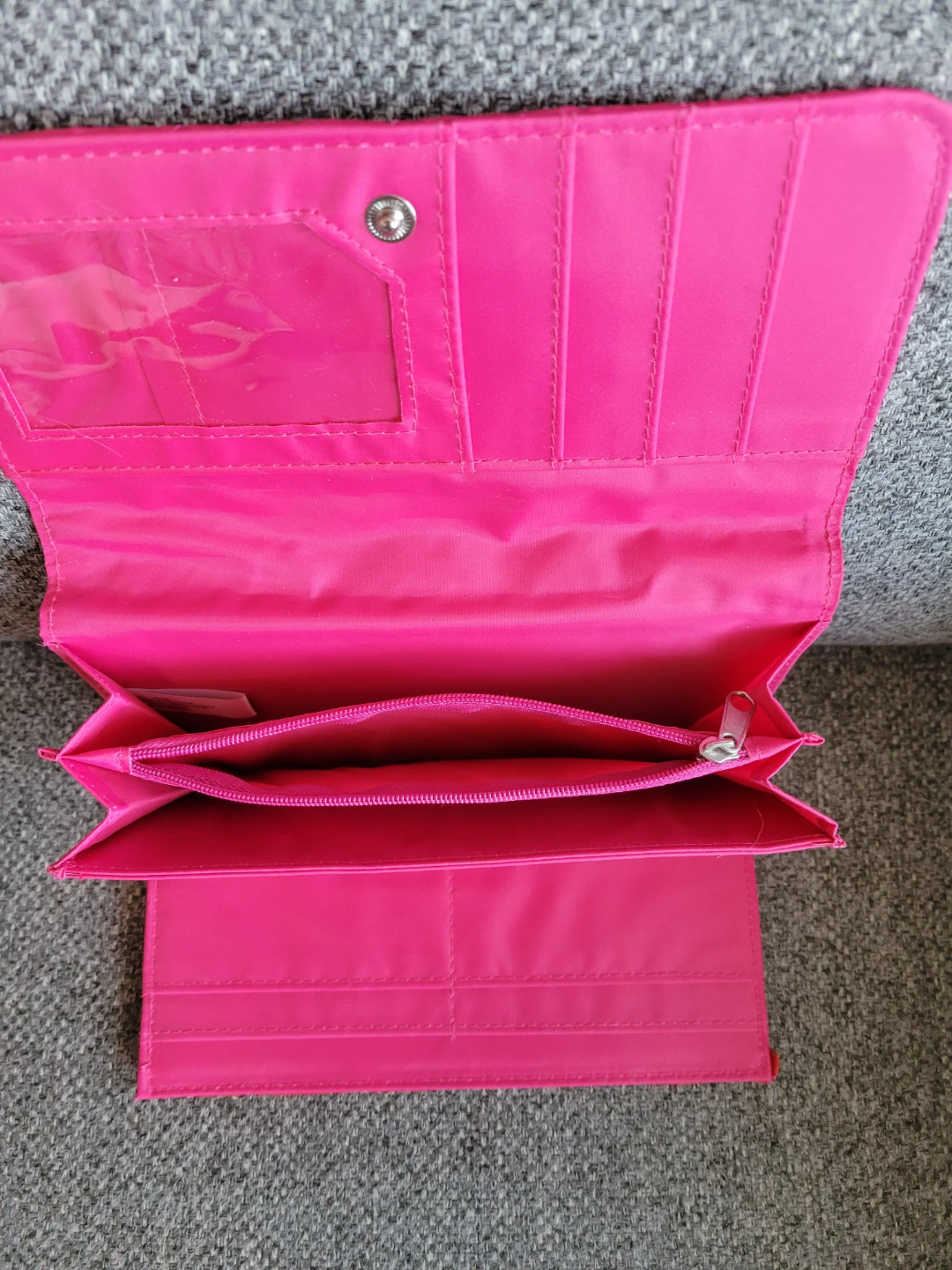 Tri-Fold Wallet (New)