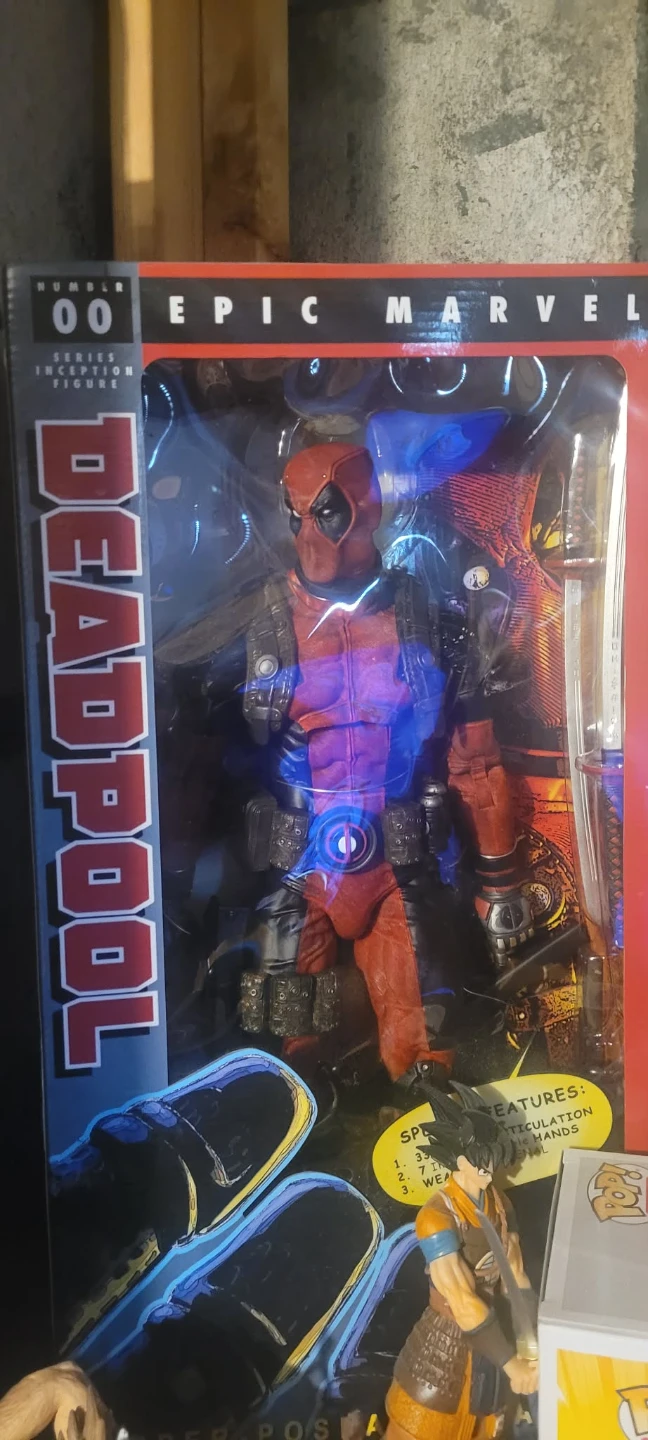 Marvel Deadpool Epic Series Inception Figure