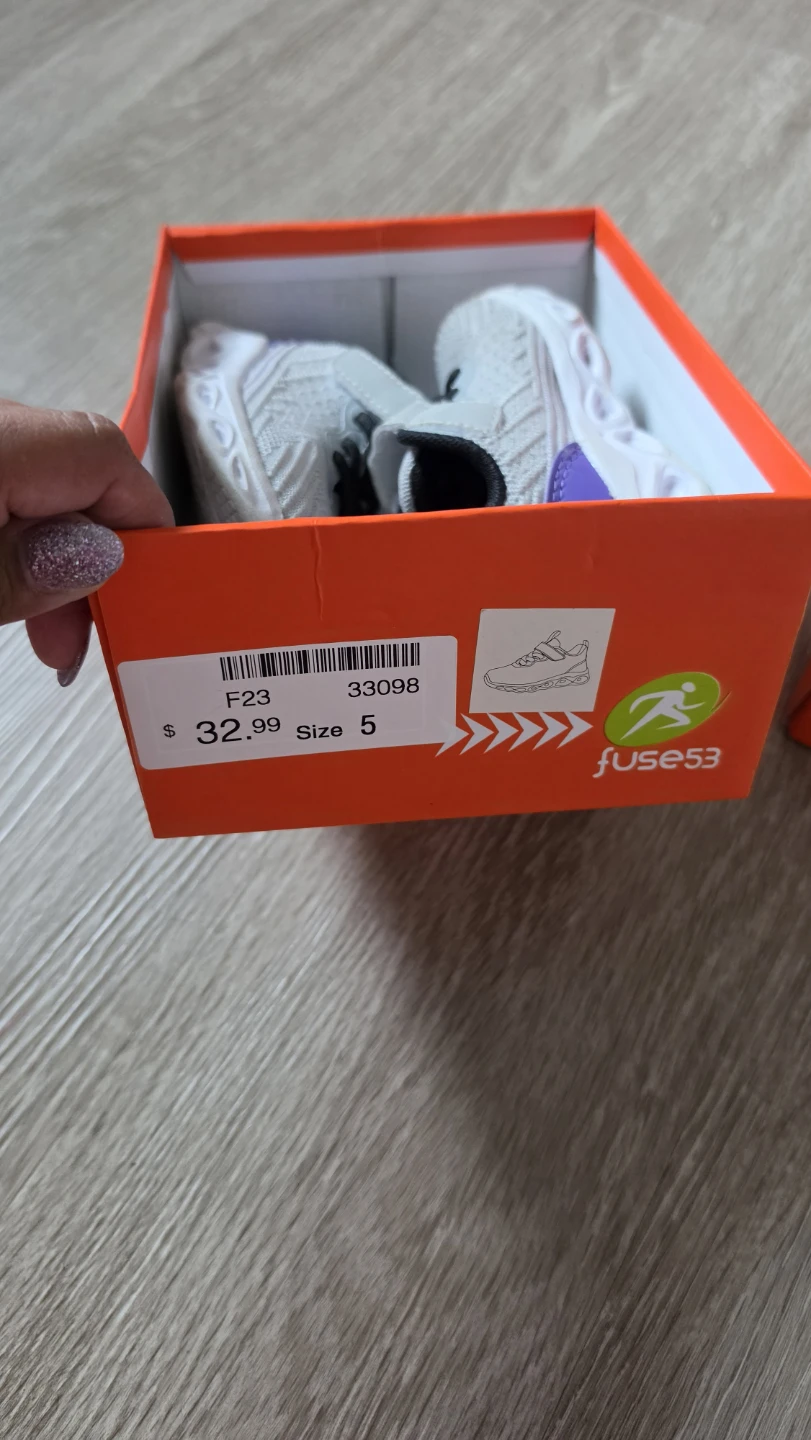 Fuse53 Kids Sneakers Size 5 - photo 4