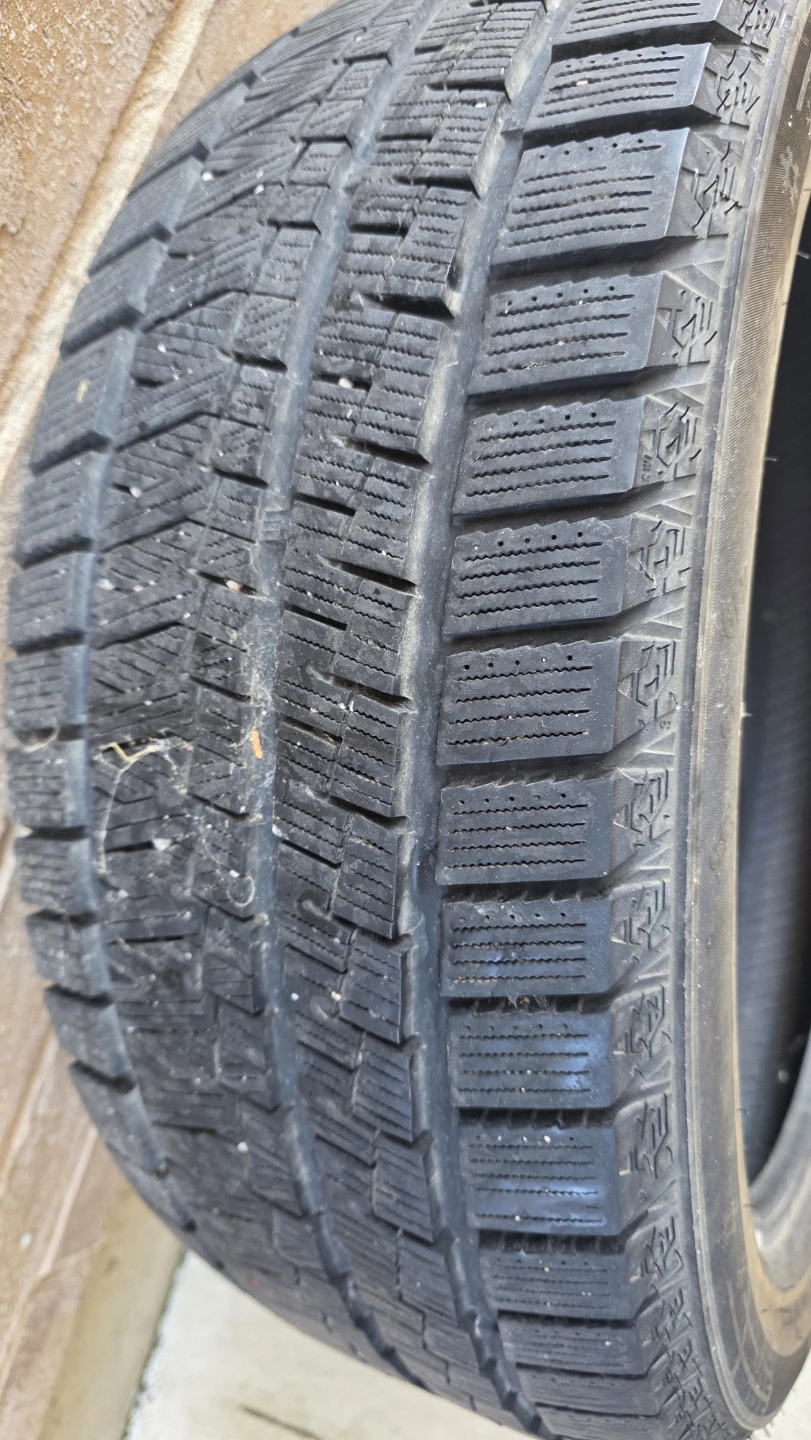 2 Kapsen winter tires 235/45/R19 - photo 2