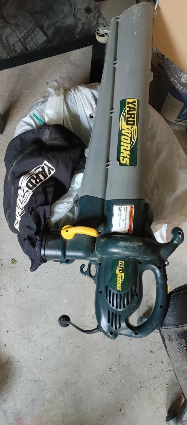 Yard work electric leaf blower