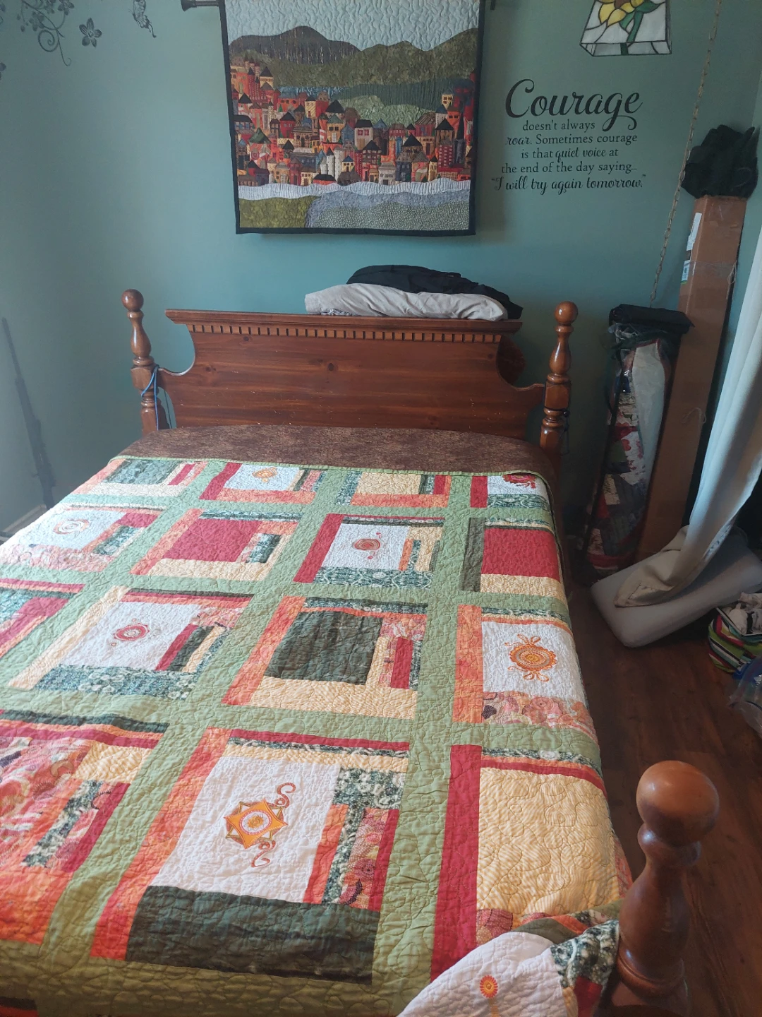 3 Piece Bedroom Set in good condition