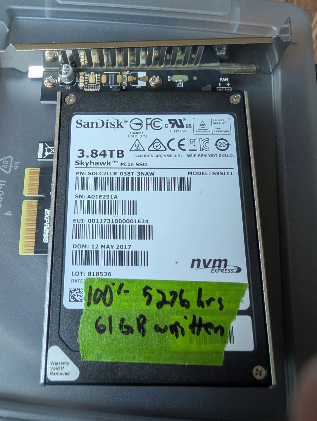 SanDisk 3.84TB SSD U.2