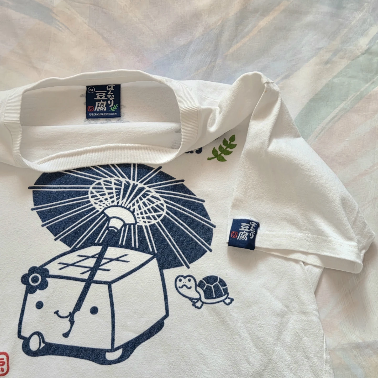 Tofu & Turtle Graphic T-shirt - photo 4