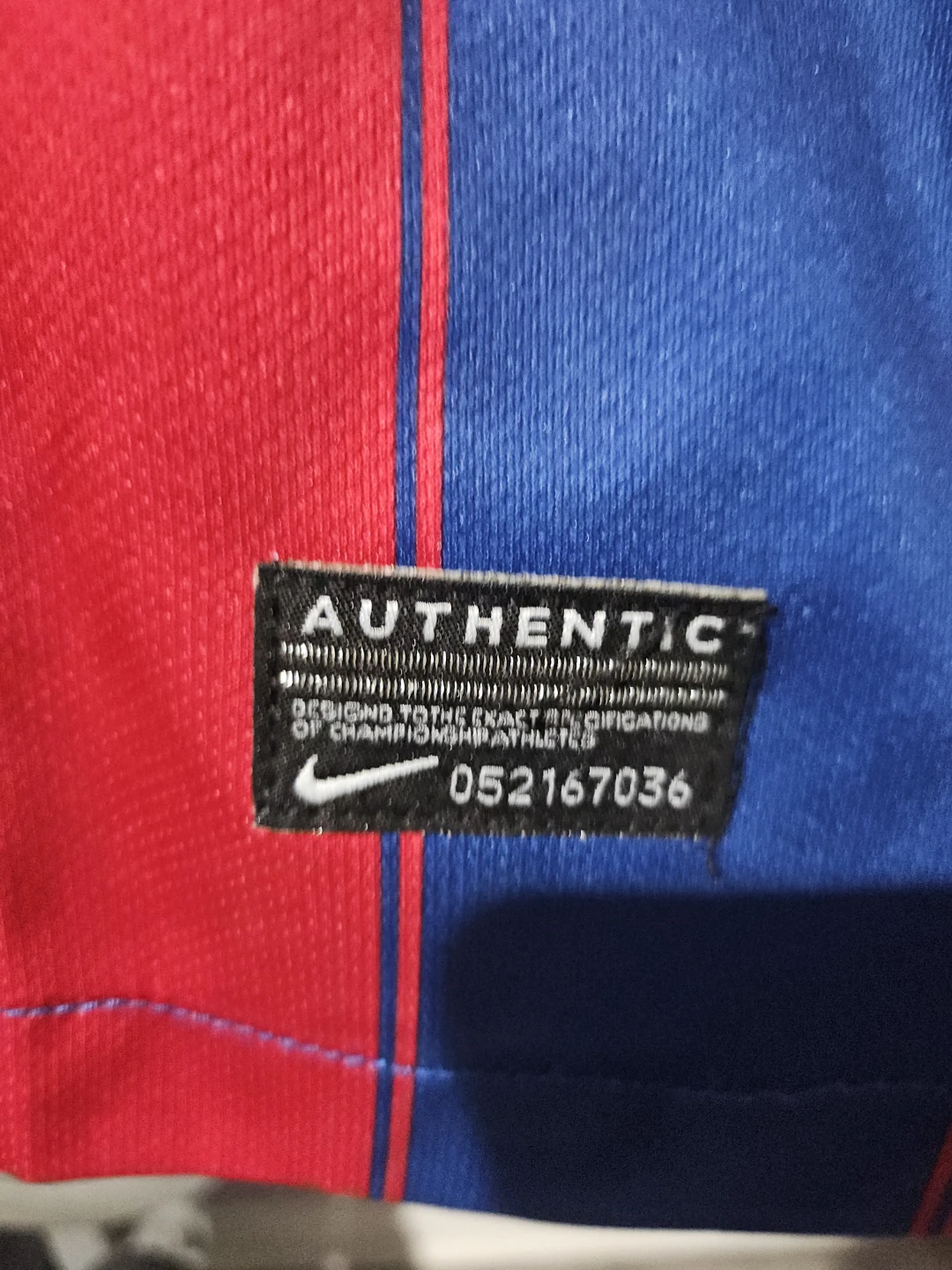 Nike Barcelona Messi 10 Soccer Jersey Size S - photo 3