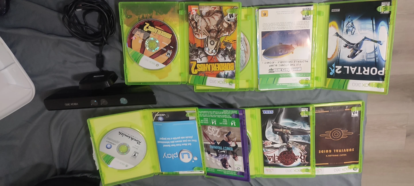 Xbox 360 Controllers and Games Bundle - photo 4