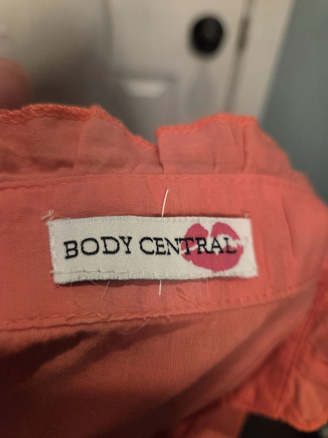 Body Central Coral Ruffle Blouse - photo 4