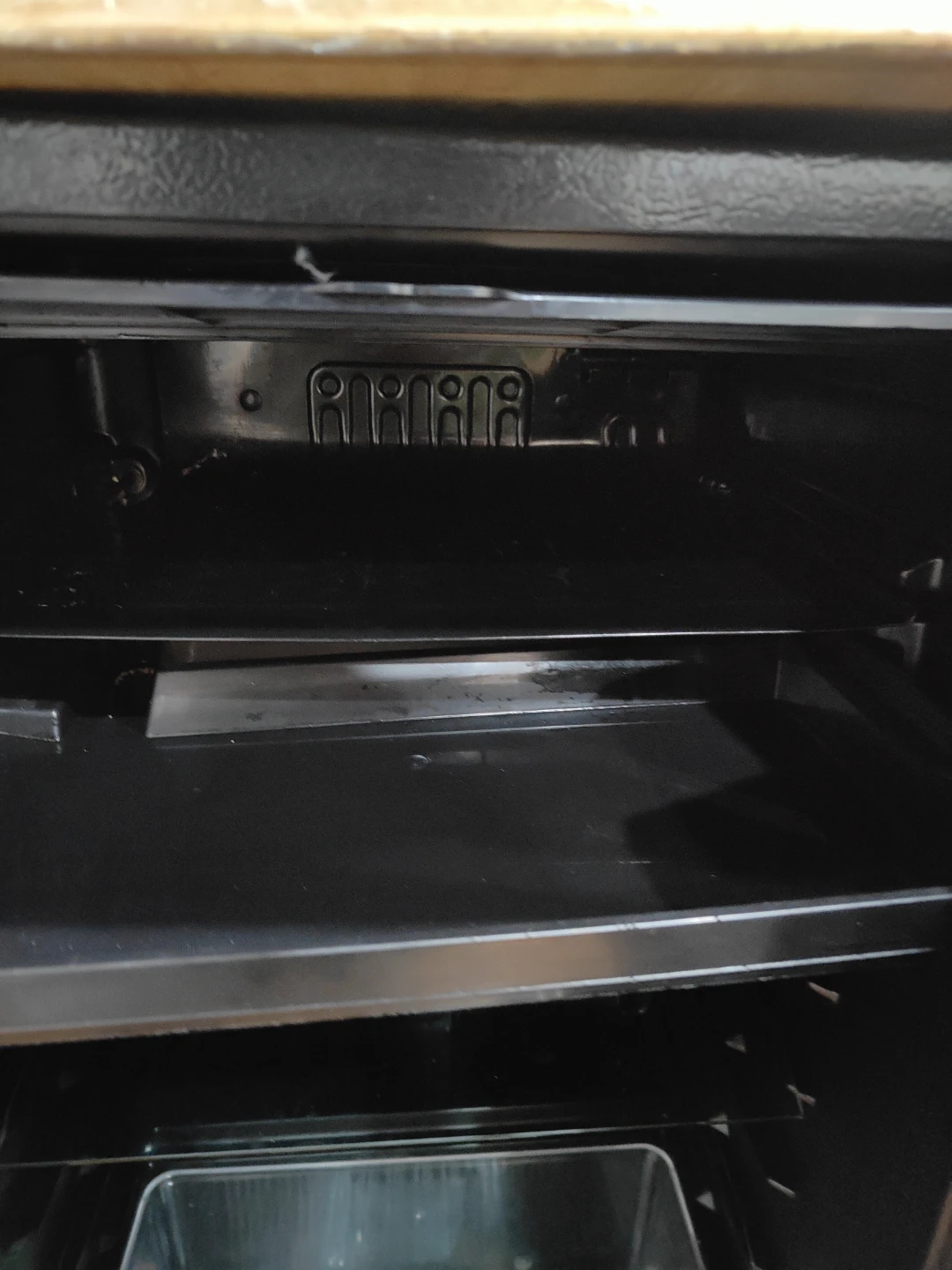 Sanyo Mini Fridge - photo 3