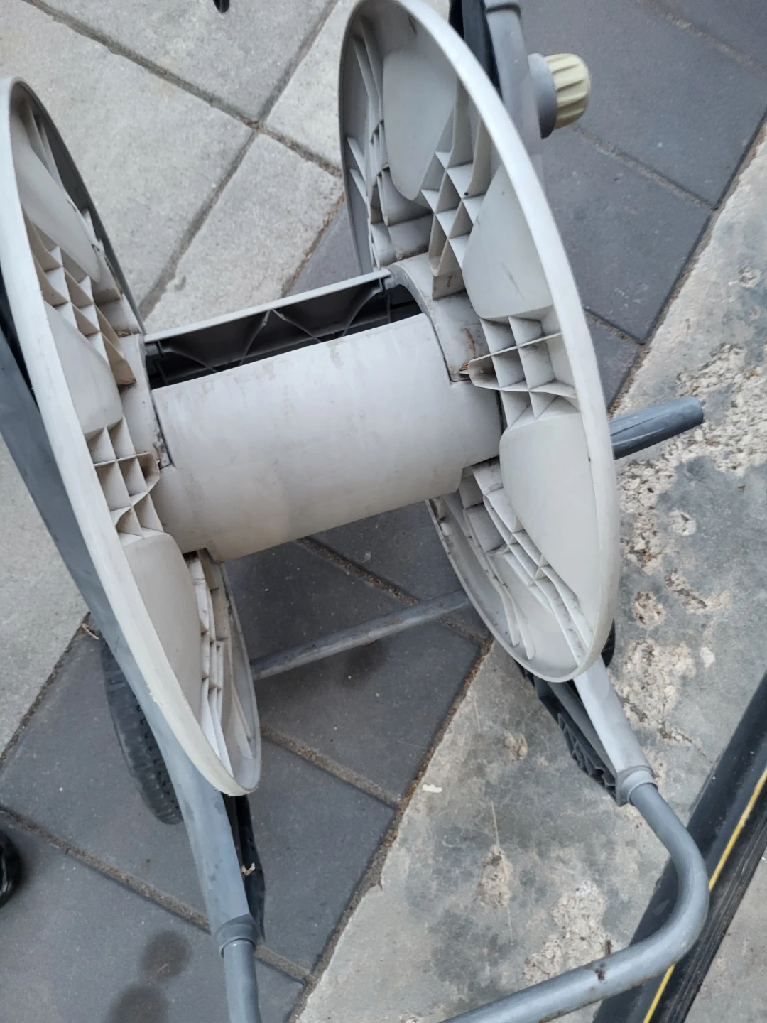 Hose reel - photo 2