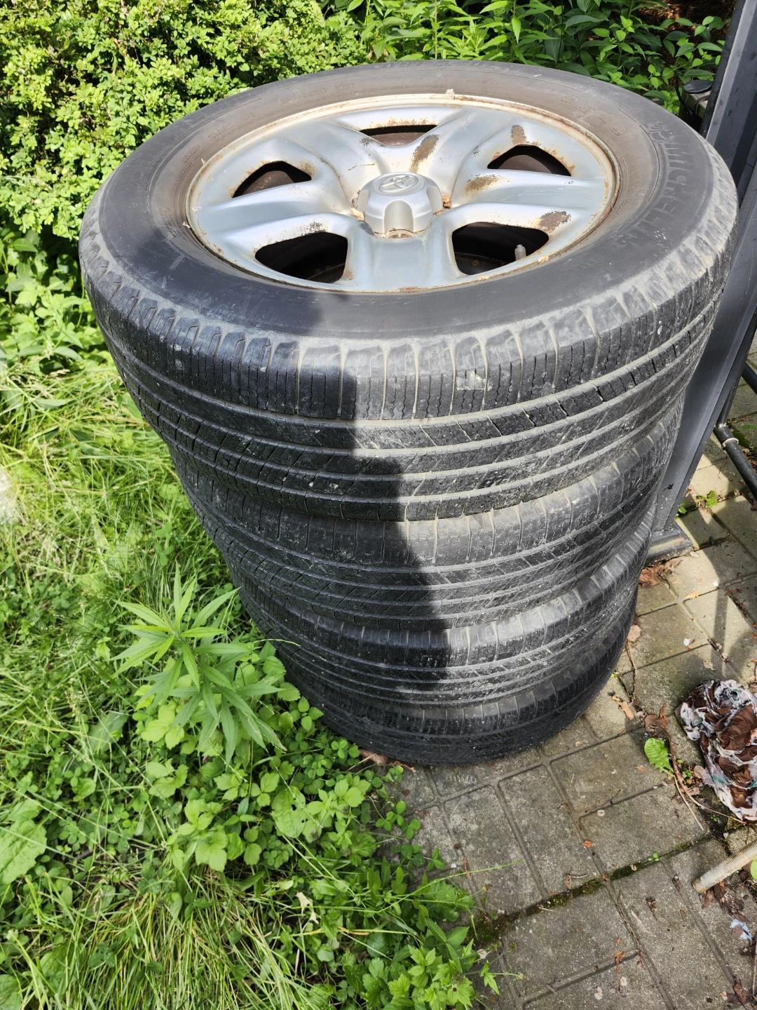 2009 17" Toyota Rav4 Alloy Rims