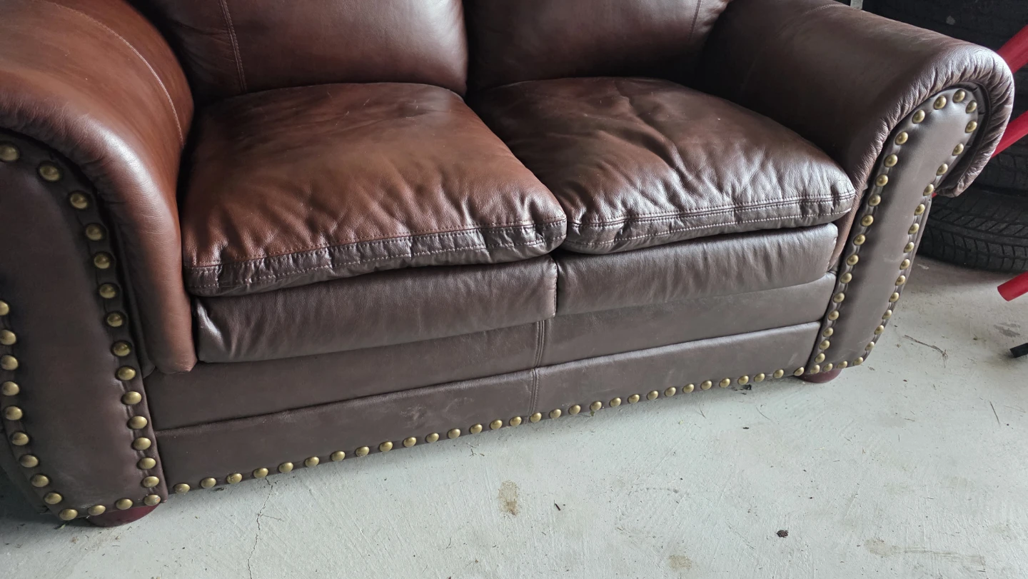 Brown Leather Loveseat - photo 2