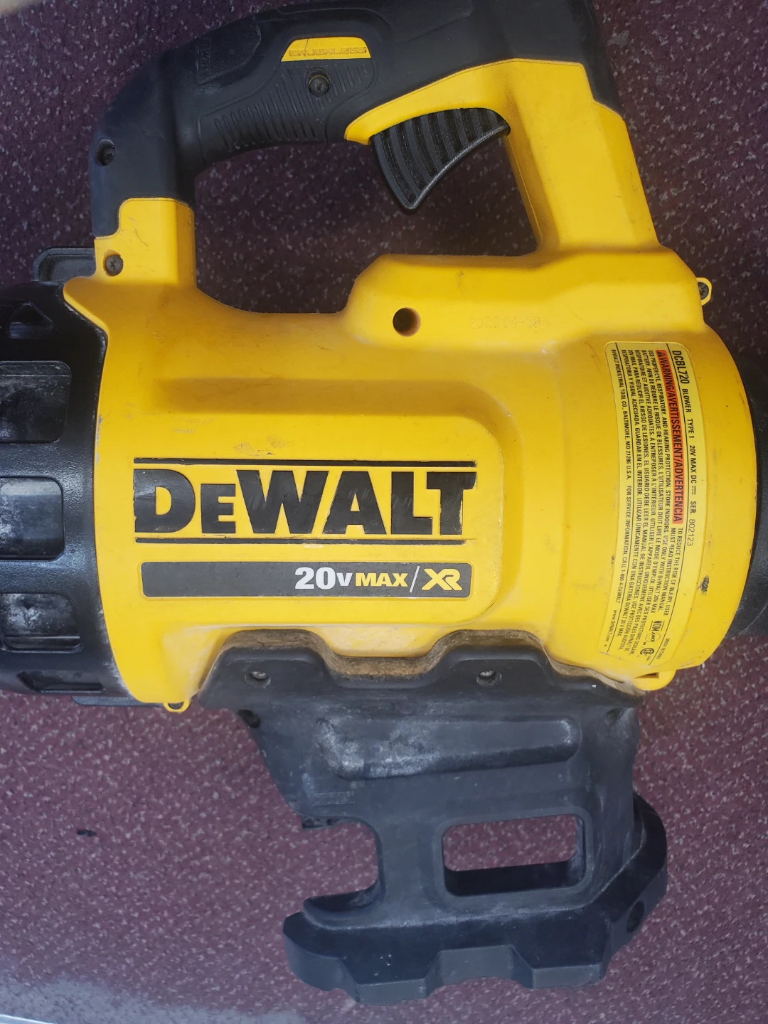 DeWalt 20V MAX XR Leaf Blower - photo 3