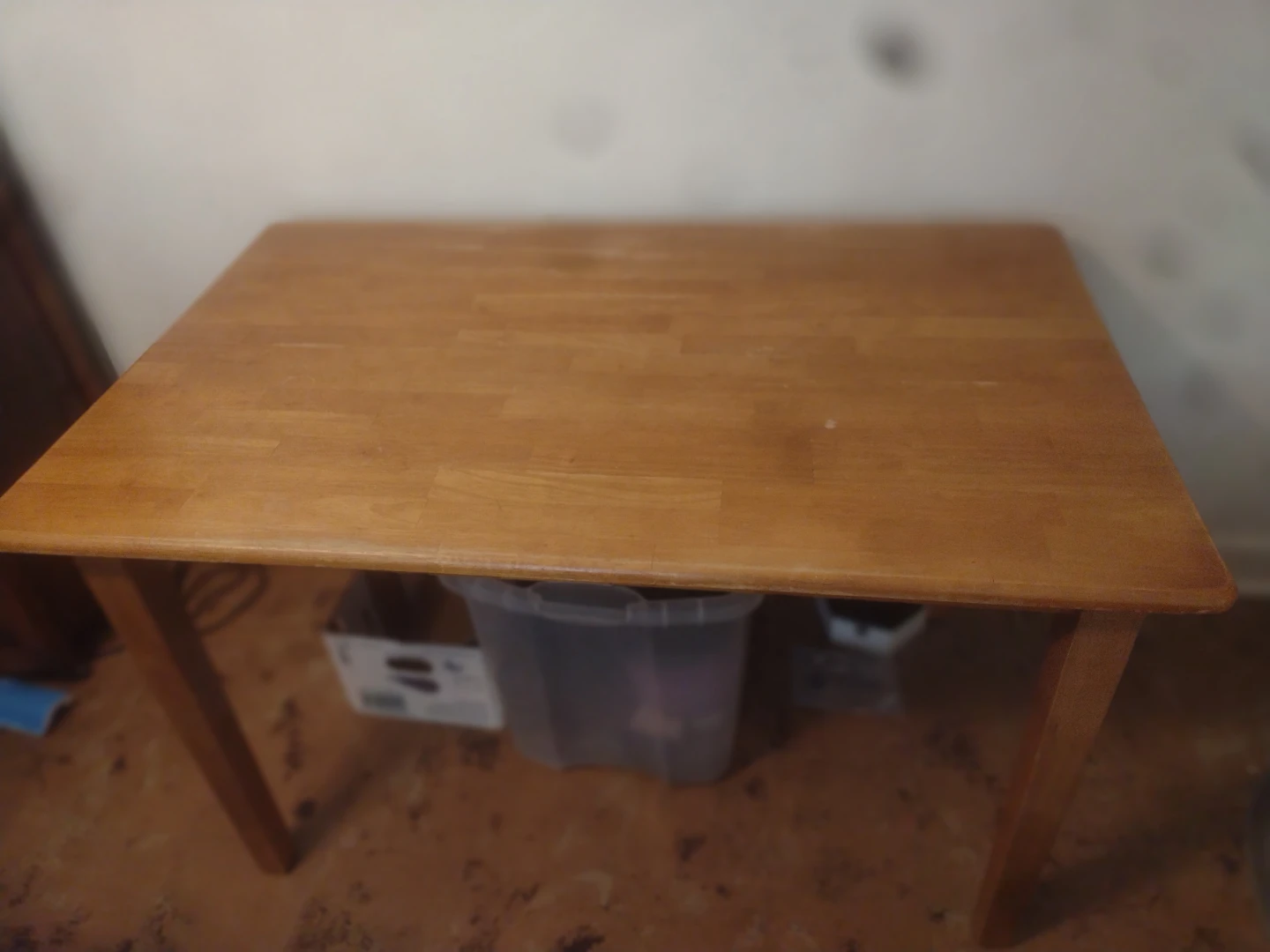 Kitchen/Dining table