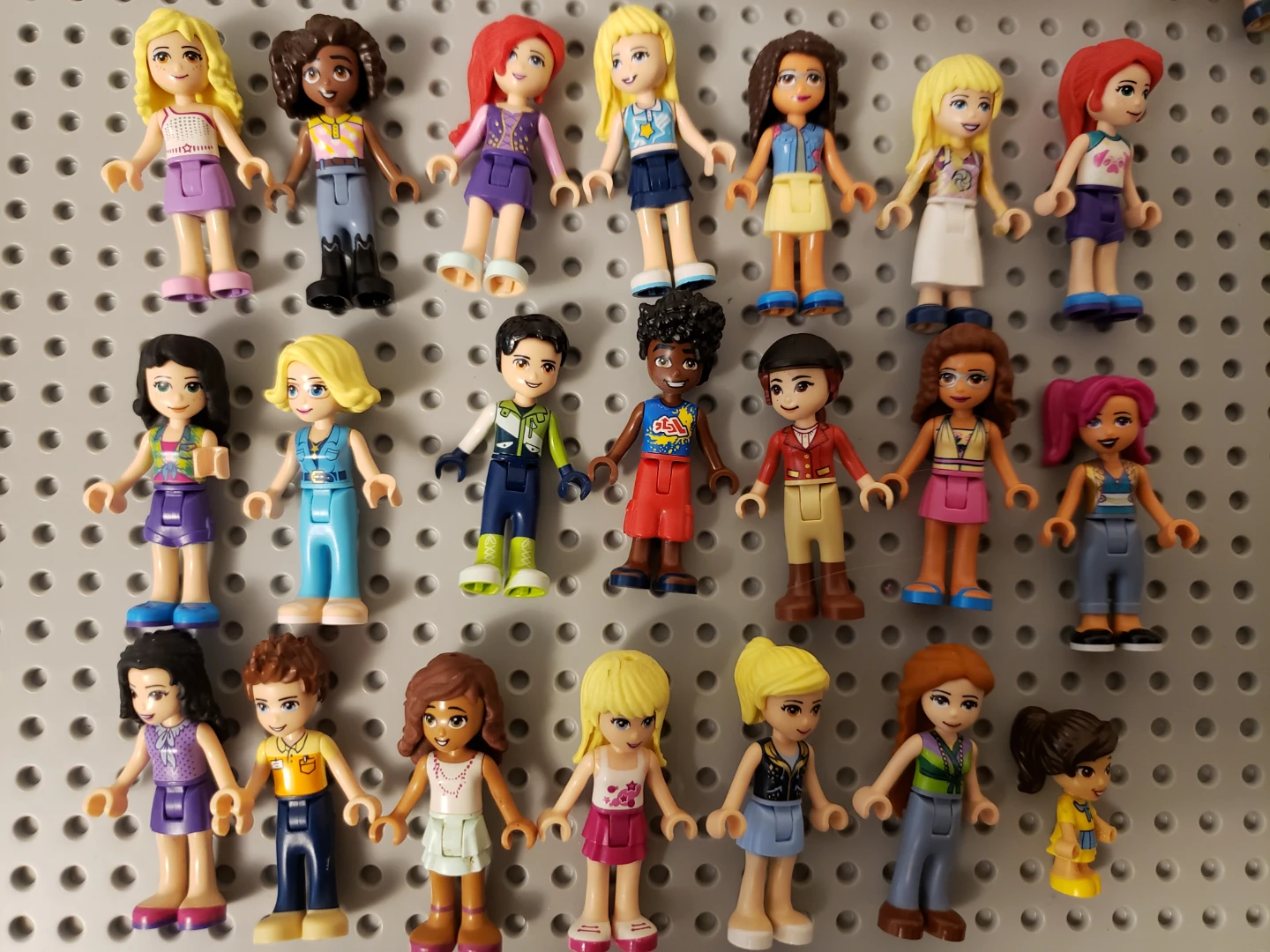 Lego Friends minifigures Lots - photo 3