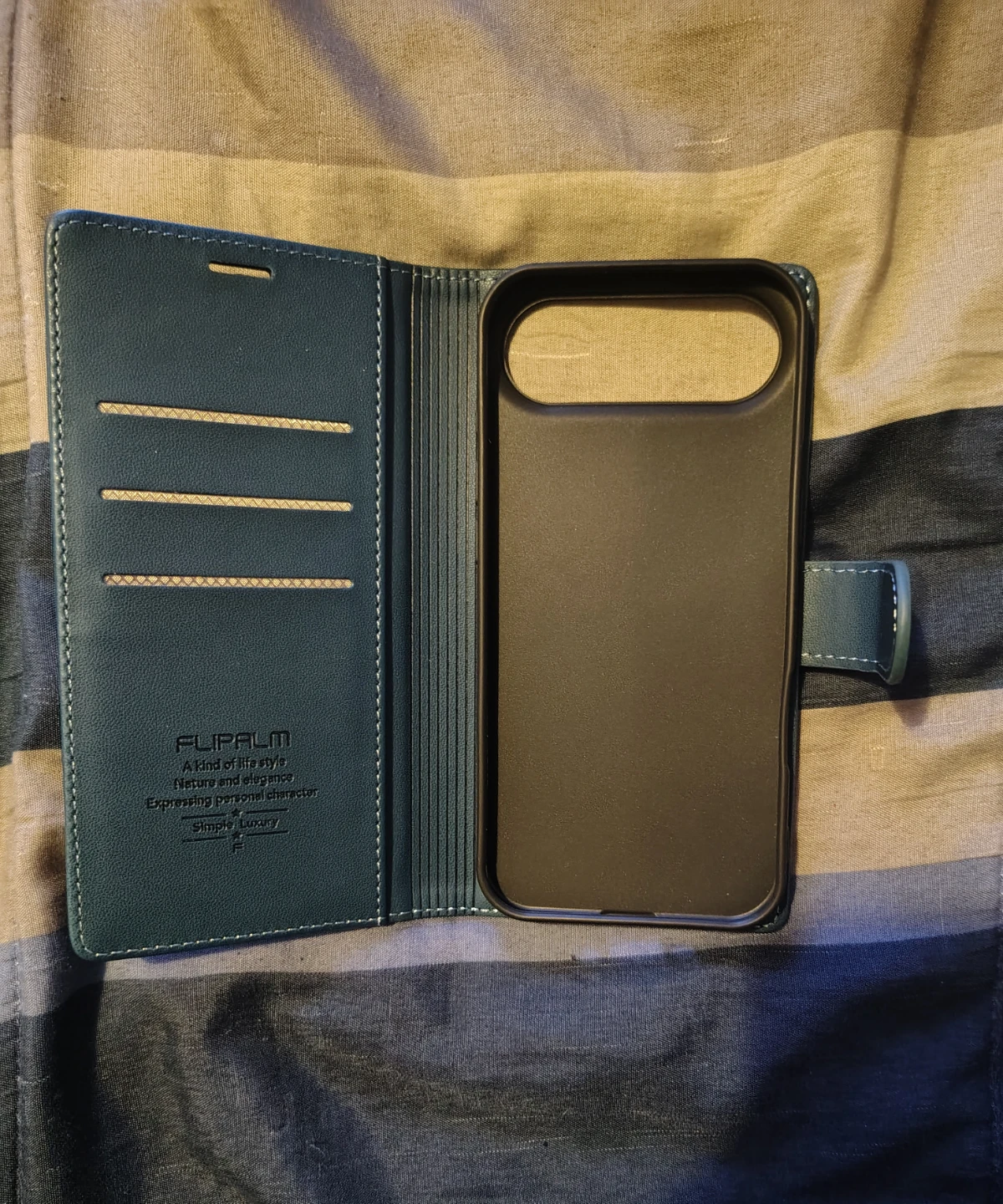 iPhone Air Case - photo 2
