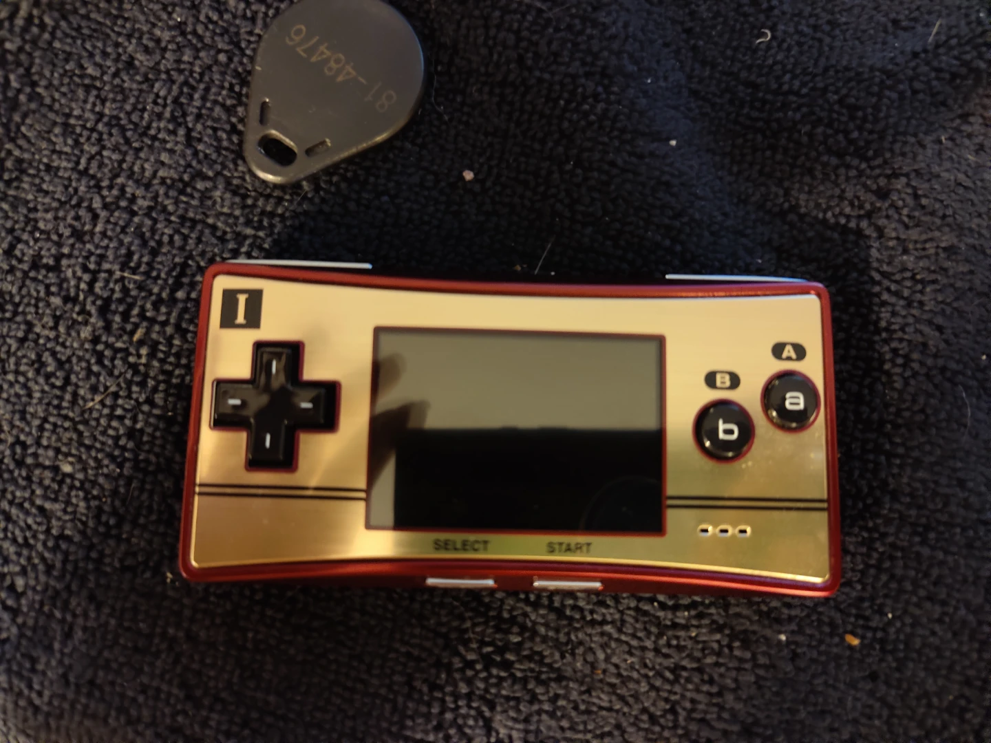 Nintendo Game Boy Micro - Happy Mario 20th Anniversary Edition