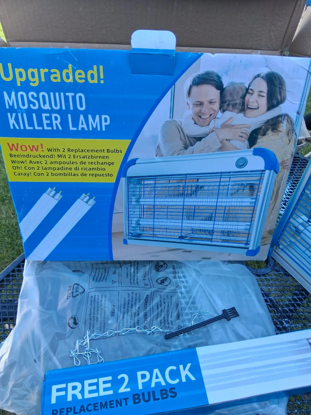 Upgraded Mosquito Killer Lamp with 2 Replacement Bulbs - photo 4