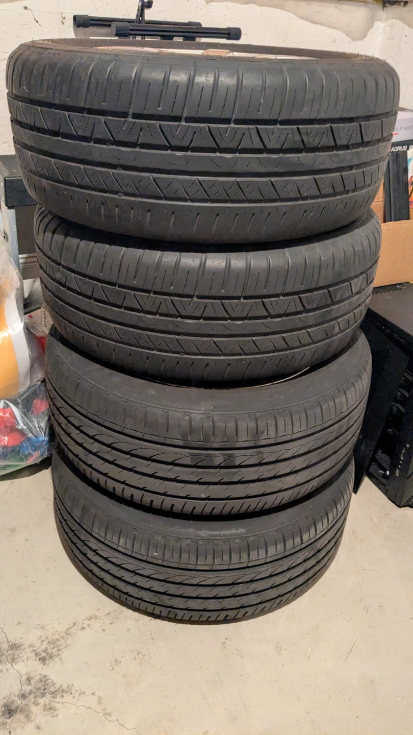 4 Cooper Zeon RS3-G1 Tire - 235/50R17 - photo 5