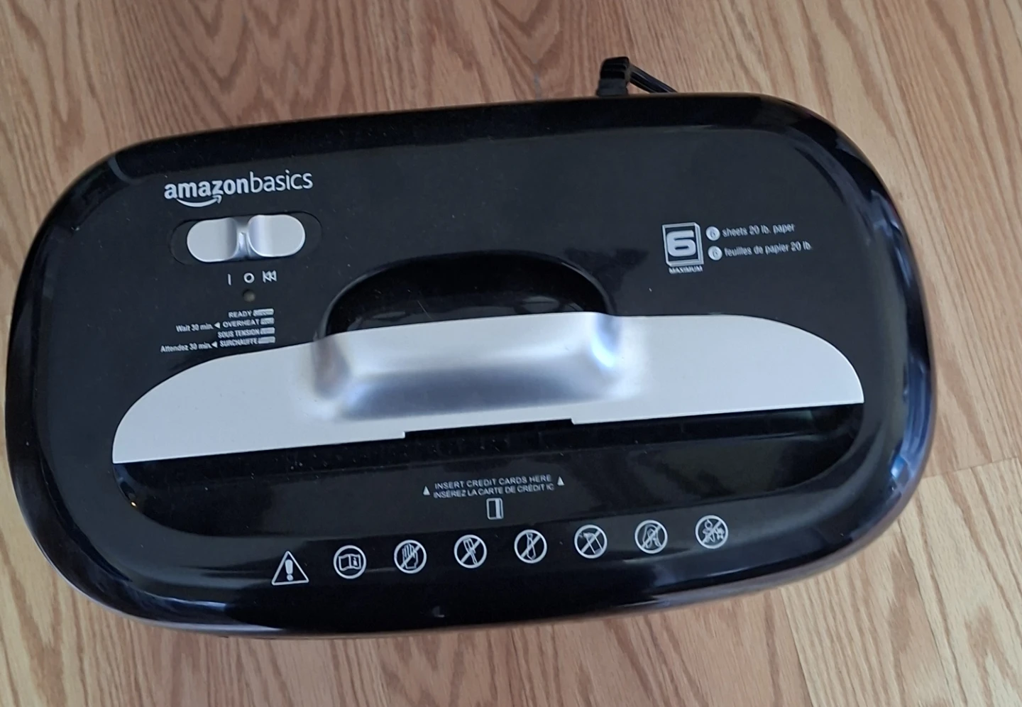 Amazon Basics Paper Shredder