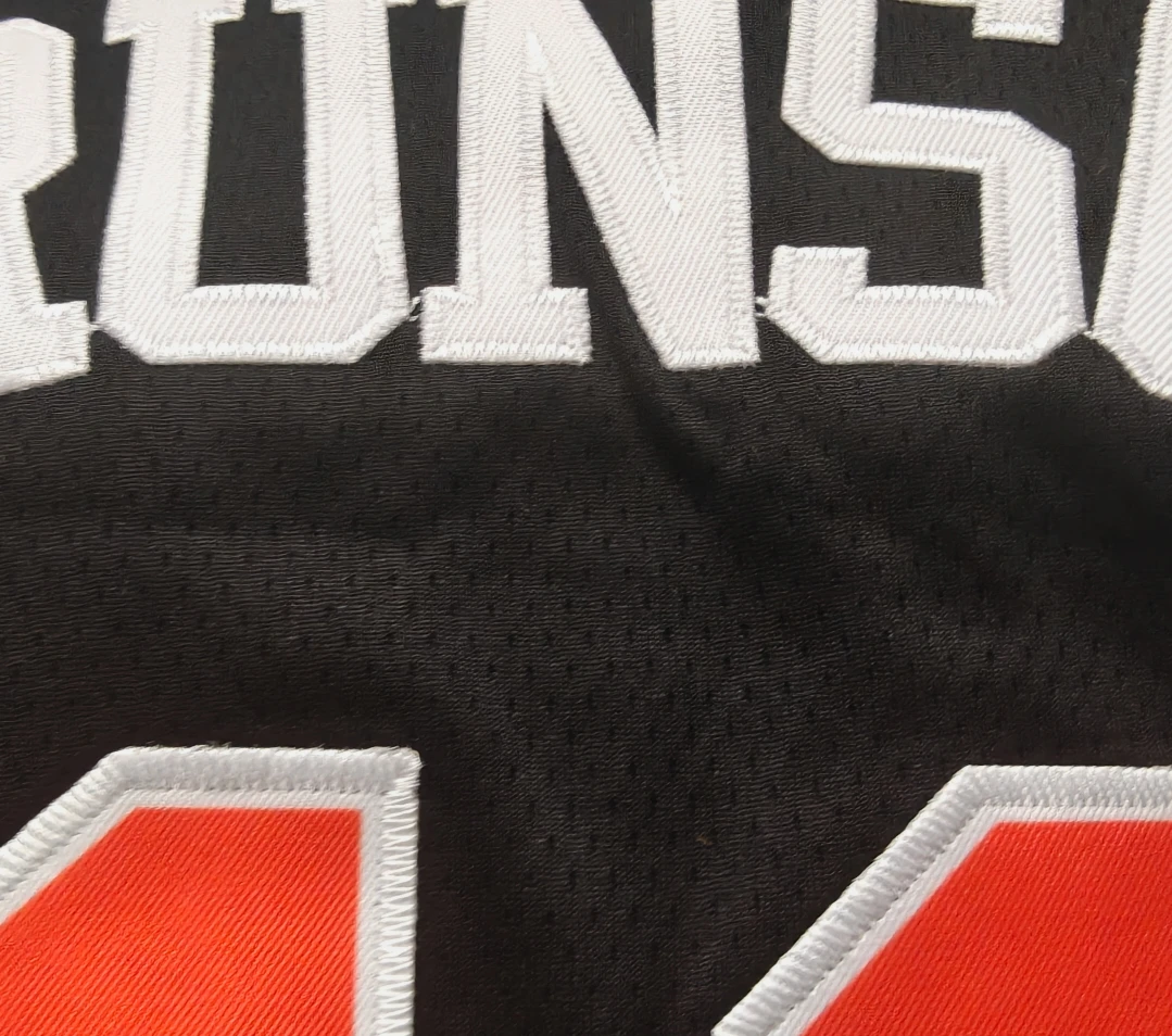 New York Knicks Jalen Brunson #11 Jersey – Black  (Size: Medium) - photo 4
