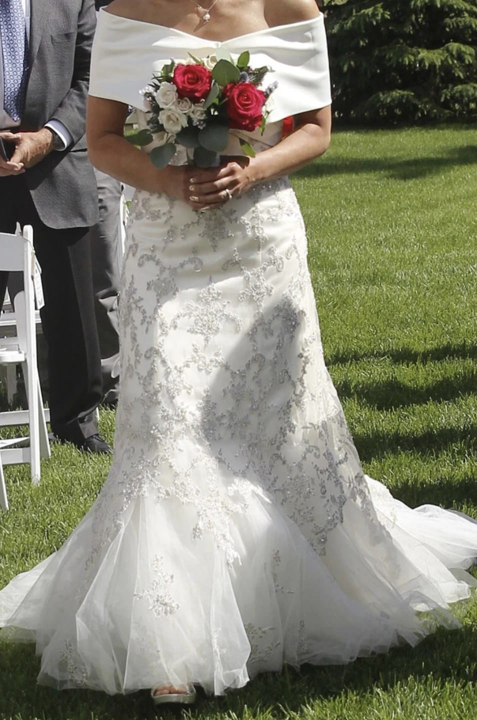 White Off-the-Shoulder Mermaid Wedding Dress - photo 3