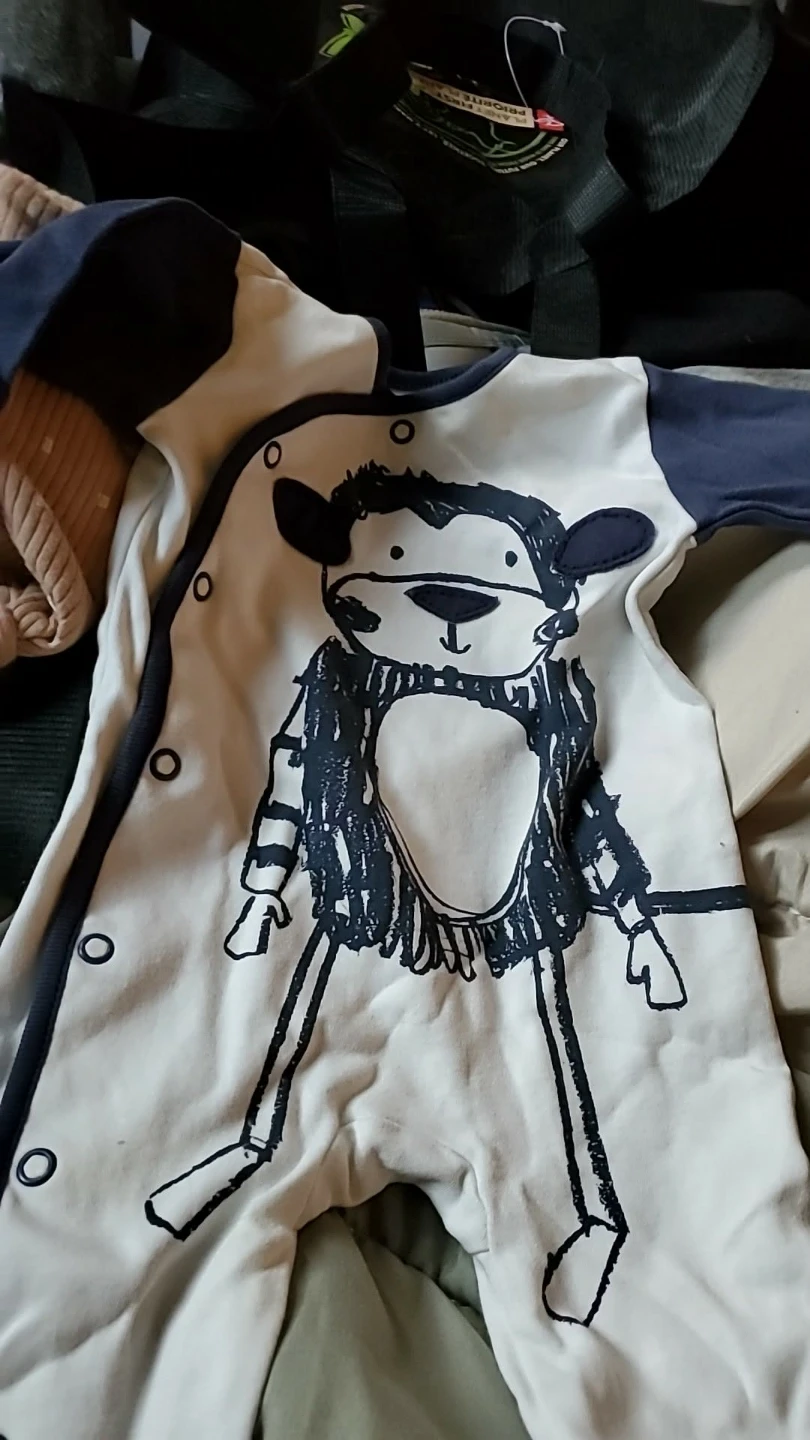 Baby Boy Clothes Bundle 0-3 - photo 3