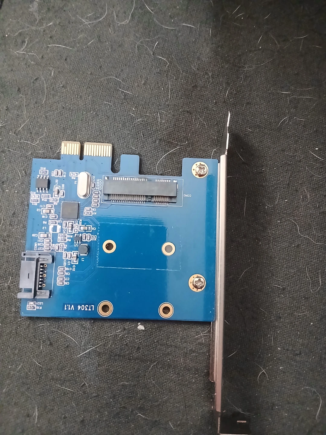 M.2 NVMe SSD Adapter Card LT304 V1.1
