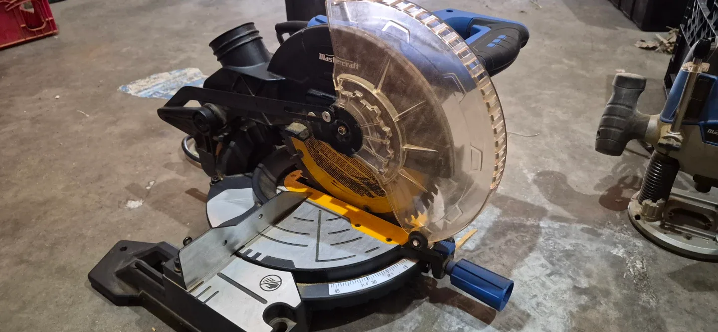 Mastercraft Compound Mitre Saw