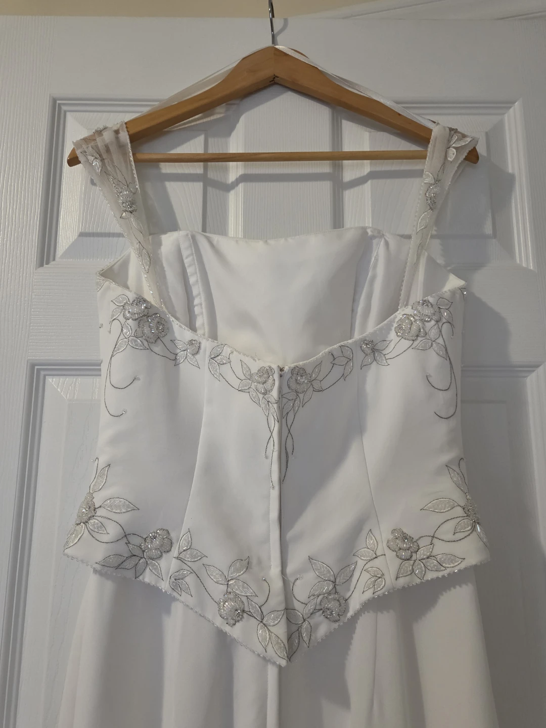 White Beaded Wedding Dress and Veil - photo 3