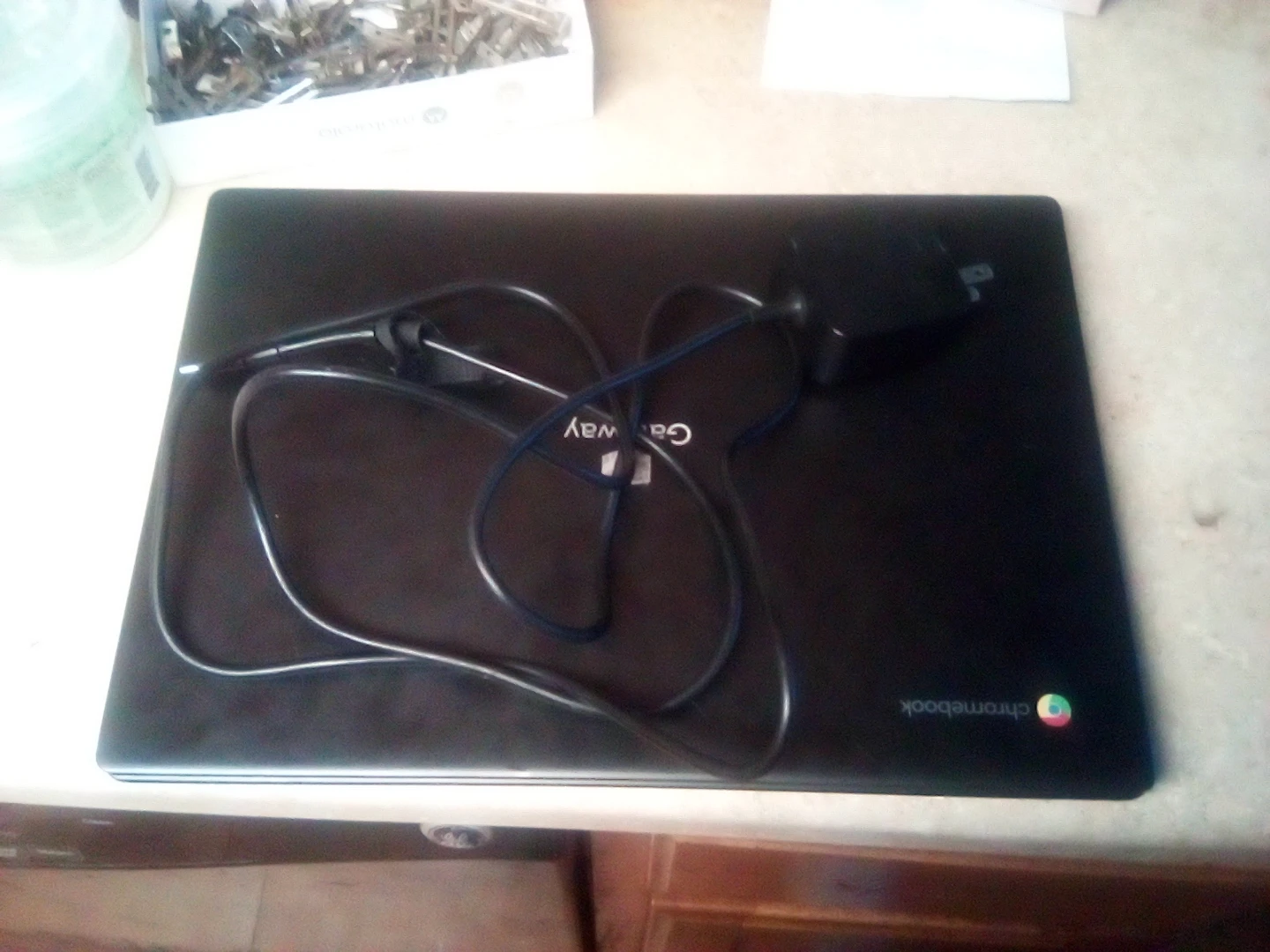 Gateway Chromebook Laptop - photo 2