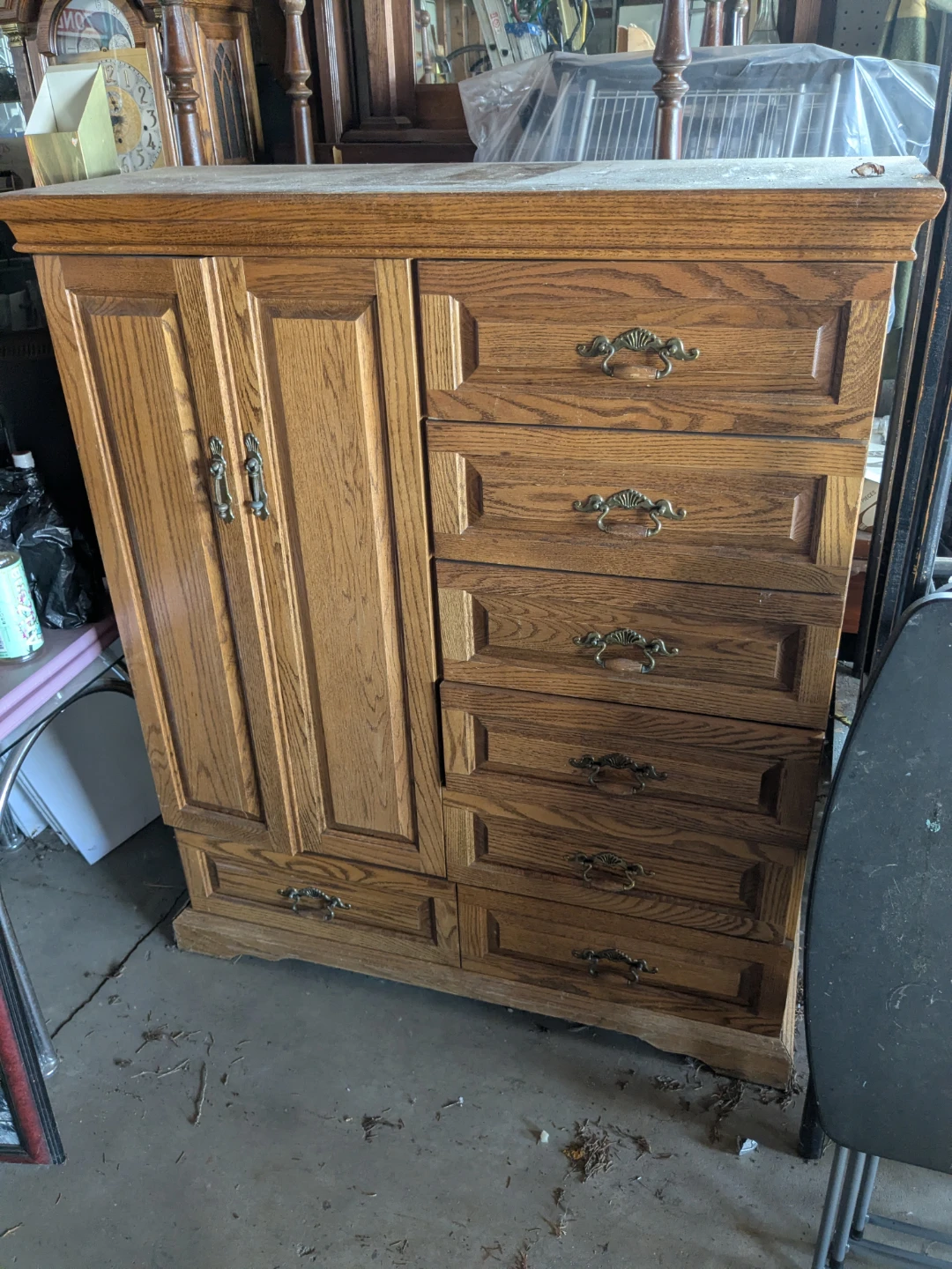 Oak Dresser with Cabinet - photo 2