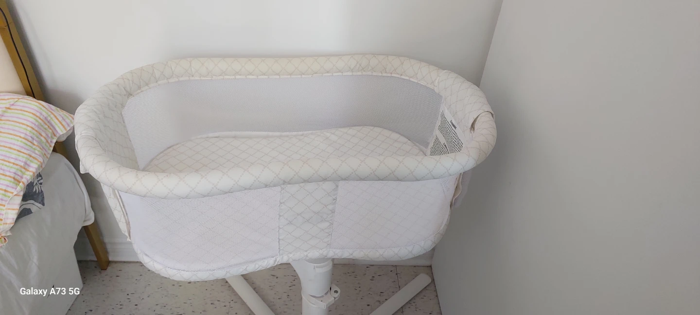 White Bassinet with Adjustable Height - photo 4