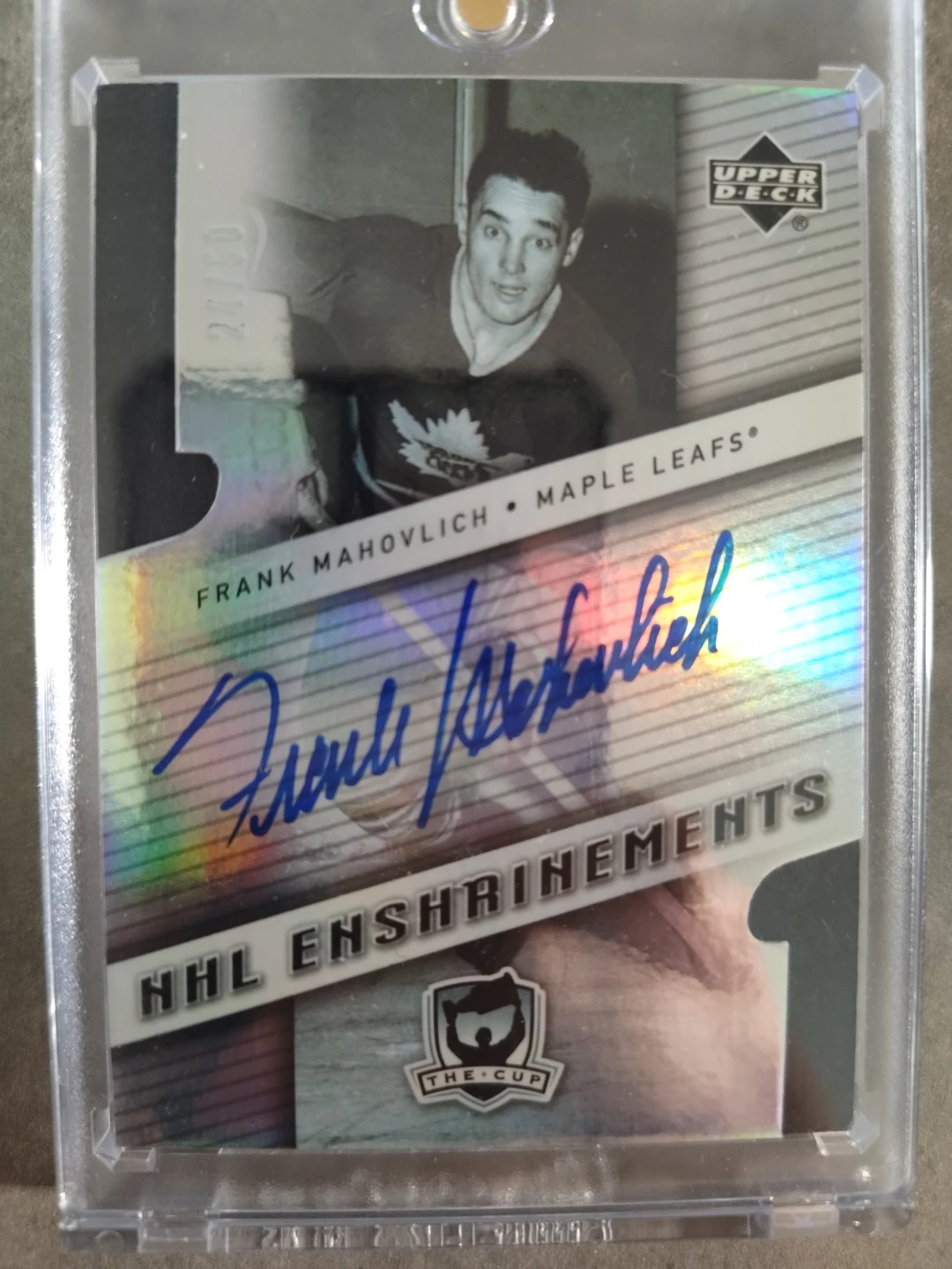 Frank Mahovlich NHL Upper Deck Autographed Hockey Card