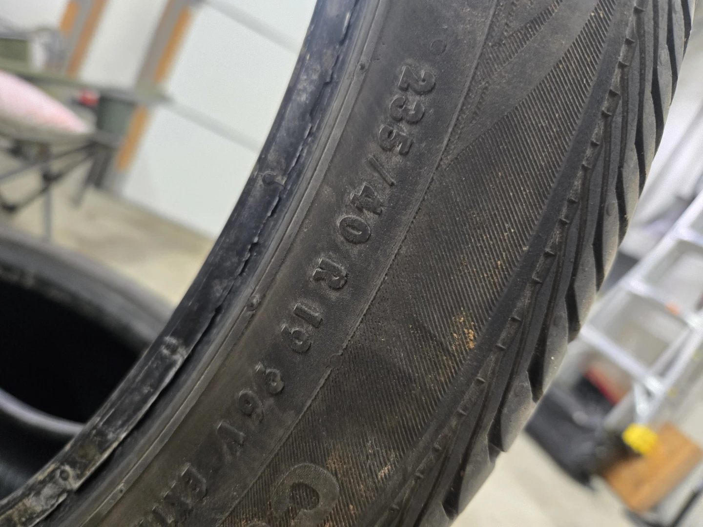 3 summer tires for sale. 235/40r19 - photo 4