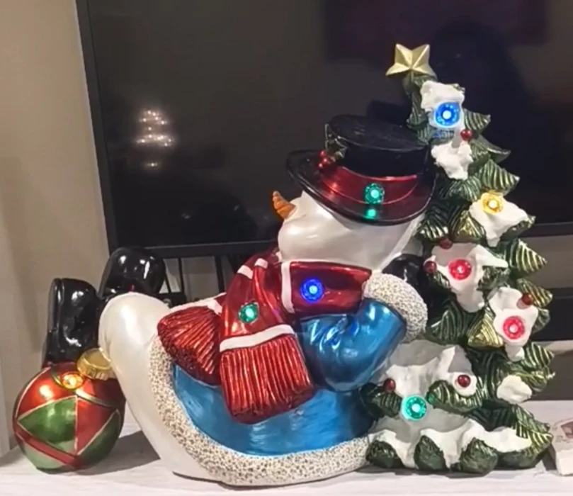 Light-Up Snowman and Tree Christmas Decoration
