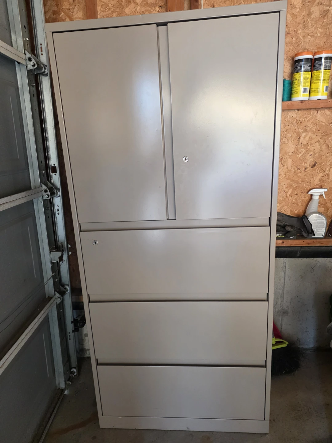 Filing Cabinet with Storage