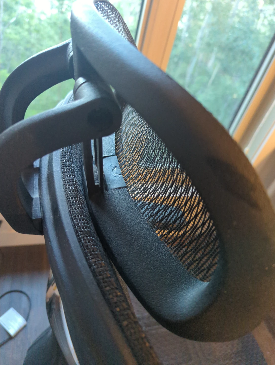 Black Ergonomic Office Chair with Mesh Back - photo 5