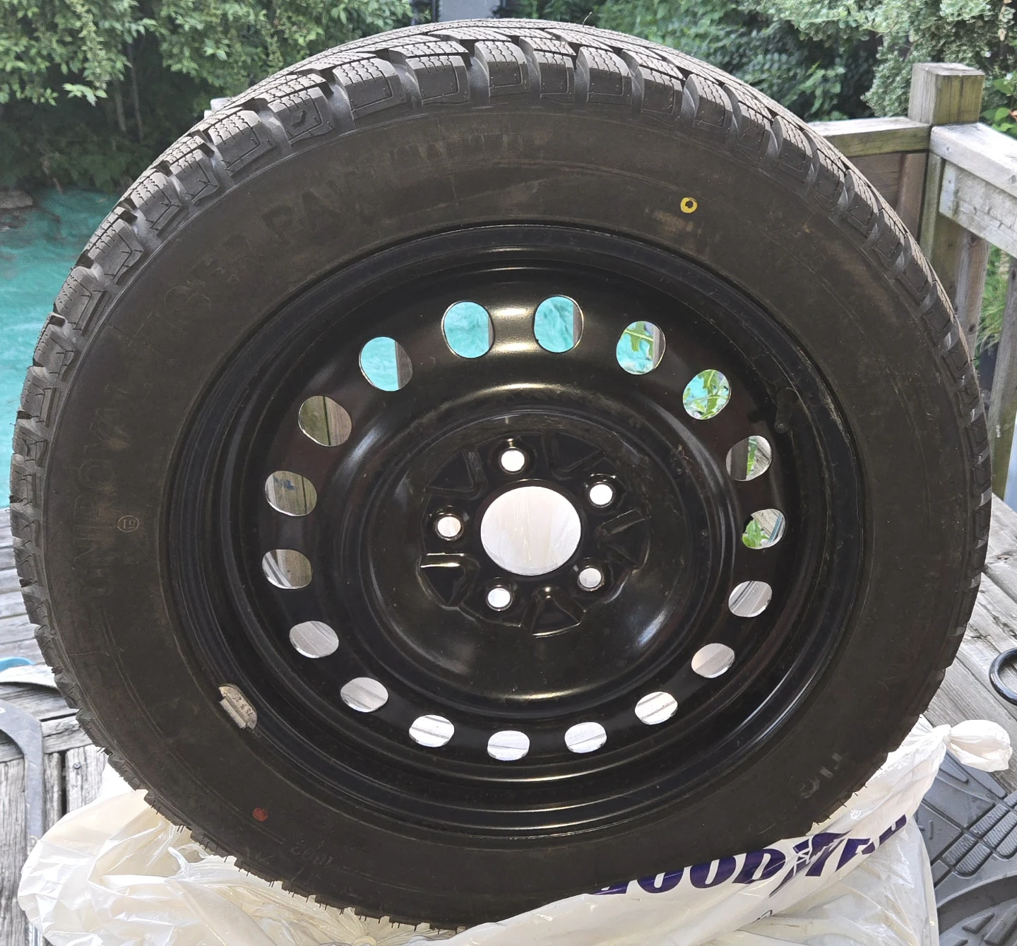 Winter Tire x4  225/55R17 5x115