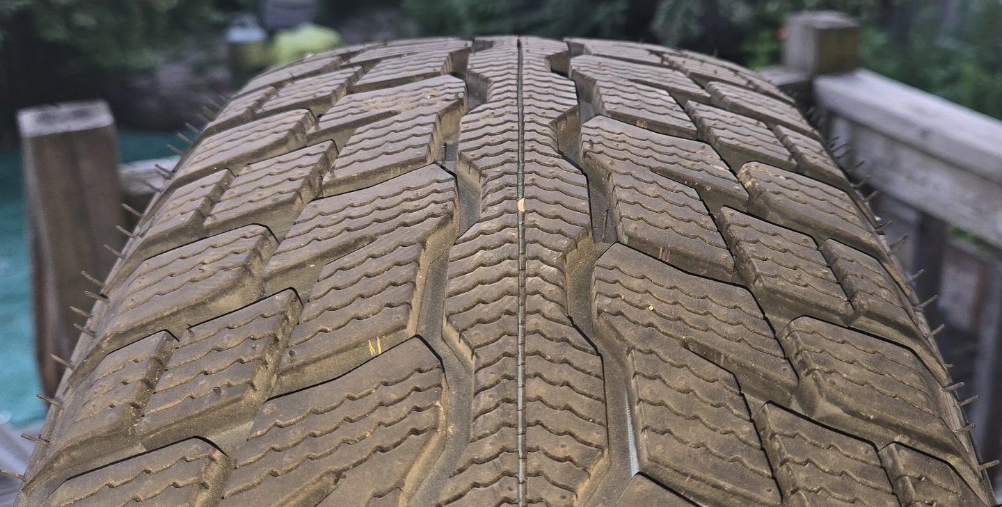Winter Tire x4  225/55R17 5x115 - photo 4